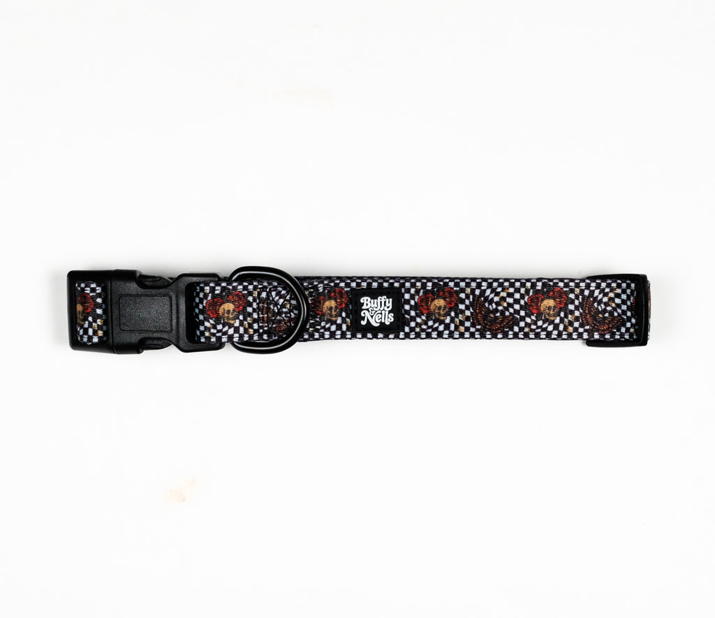 Death Moth Venom Collar
