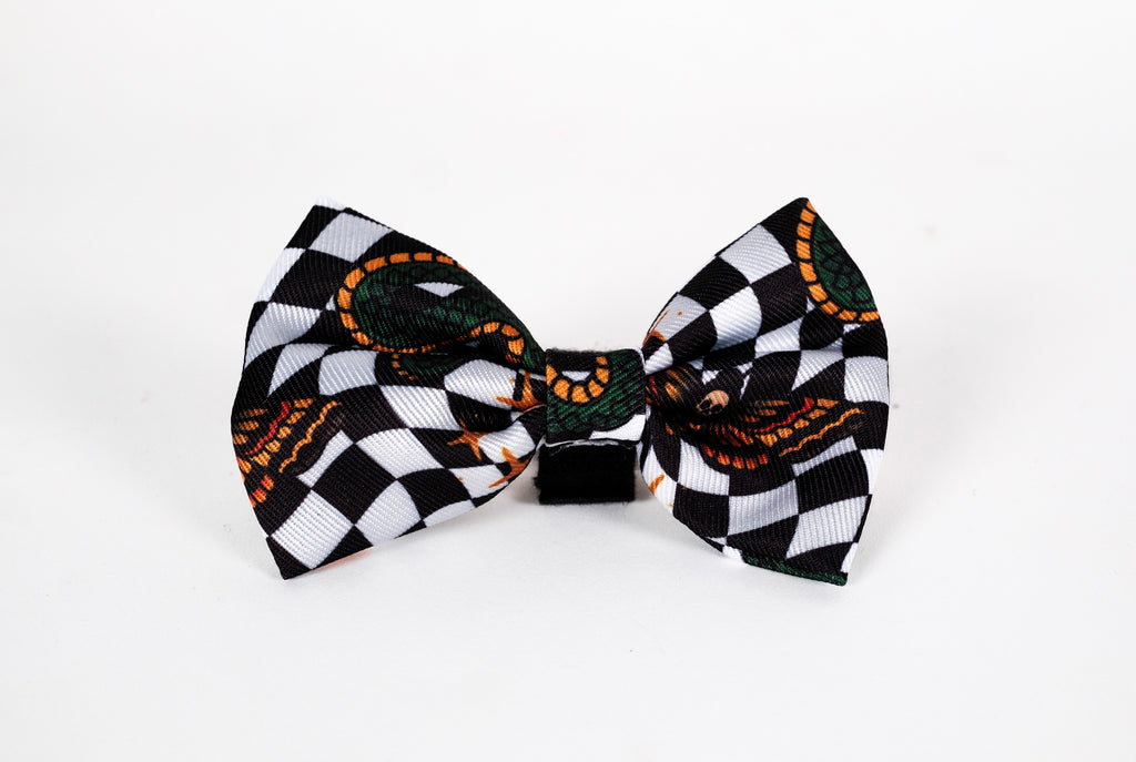 Death Moth Venom Bow Tie